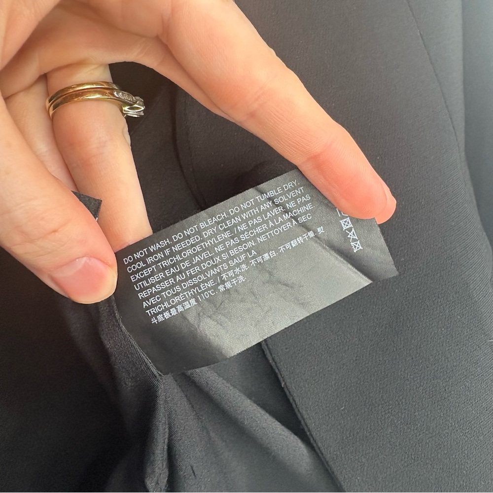 Theory Angled Blazer Admiral Crepe Black Single Breasted Size 0 Career Classic - Picture 9 of 9